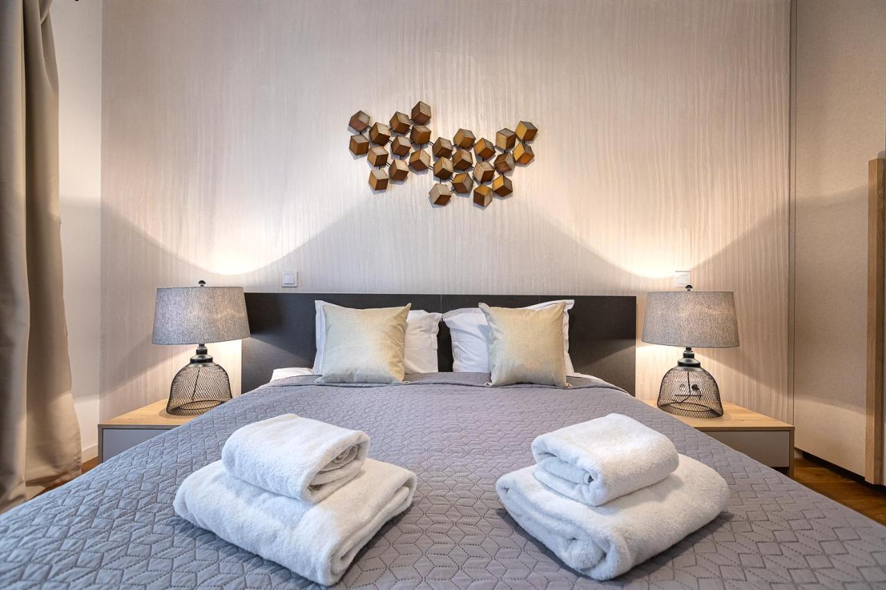 Cosmopolit Booking Брашов Экстерьер фото