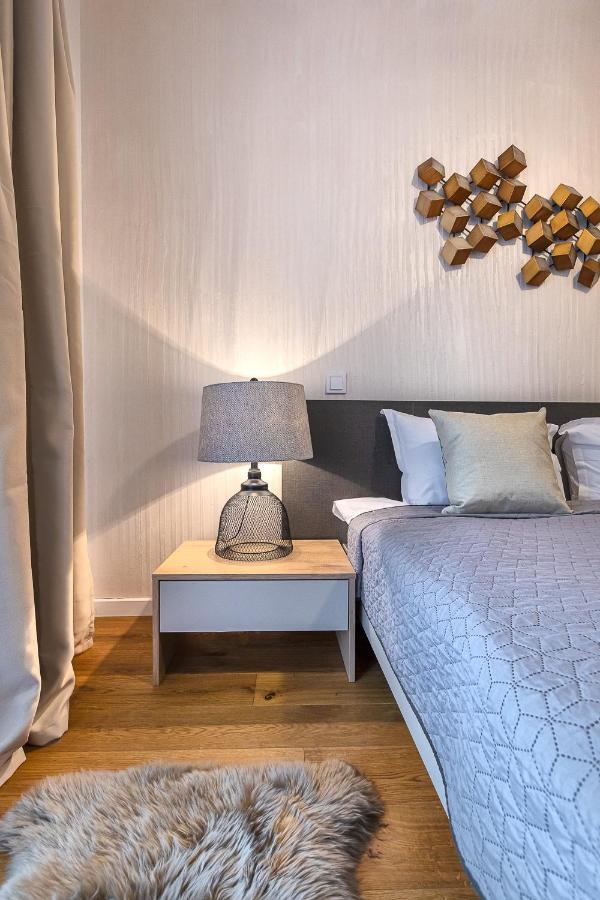 Cosmopolit Booking Брашов Экстерьер фото